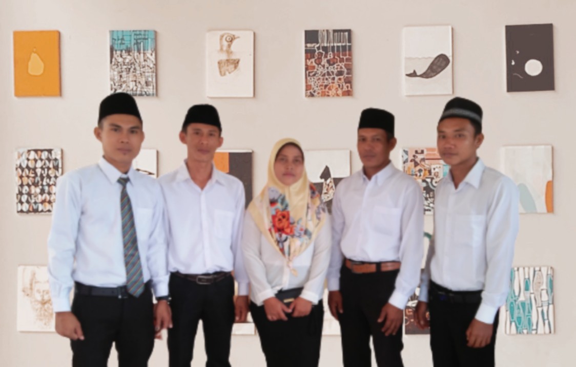 Marzan Ruslan merupakan salah satu tokoh pemuda Kabupaten Kaur, Provinsi Bengkulu, yang dikenal memiliki jiwa kepemimpinan serta kepedulian tinggi terhadap pembangunan sosial masyarakat.